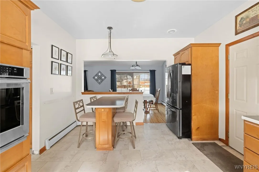 72 Boxwood Circle, Hamburg, New York 14075, Hamburg, New York 14075, 3 Bedrooms Bedrooms, 9 Rooms Rooms,2 BathroomsBathrooms,Residential,Closed,72 Boxwood Circle, Hamburg, New York 14075,0,B1657288
