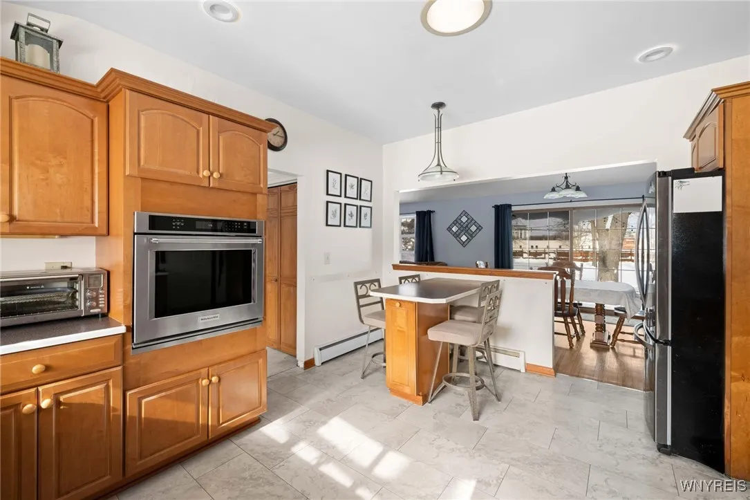 72 Boxwood Circle, Hamburg, New York 14075, Hamburg, New York 14075, 3 Bedrooms Bedrooms, 9 Rooms Rooms,2 BathroomsBathrooms,Residential,Closed,72 Boxwood Circle, Hamburg, New York 14075,0,B1657288