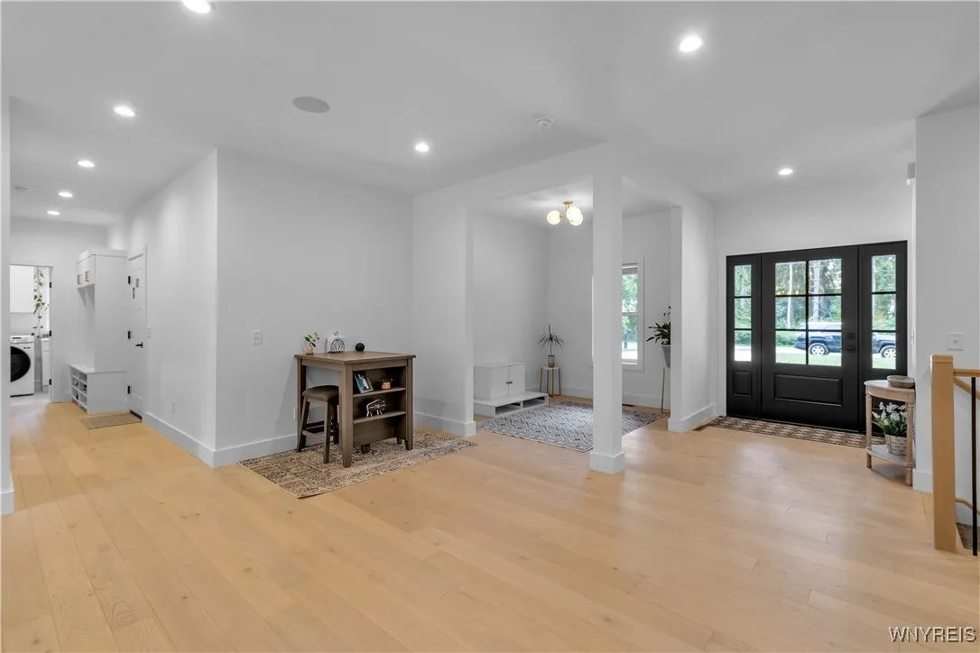 809 Casey Road, Amherst, New York 14051, Amherst, New York 14051, 3 Bedrooms Bedrooms, 7 Rooms Rooms,3 BathroomsBathrooms,Residential,For Sale,809 Casey Road, Amherst, New York 14051,0,B1660675