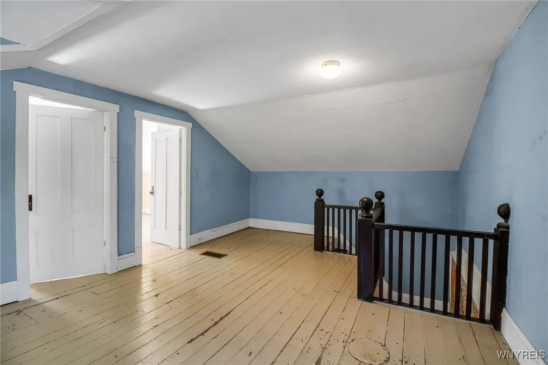 31 North Ellicott Street, Amherst, New York 14221, Amherst, New York 14221, 2 Bedrooms Bedrooms, 6 Rooms Rooms,1 BathroomBathrooms,Residential,Closed,31 North Ellicott Street, Amherst, New York 14221,0,B1660671