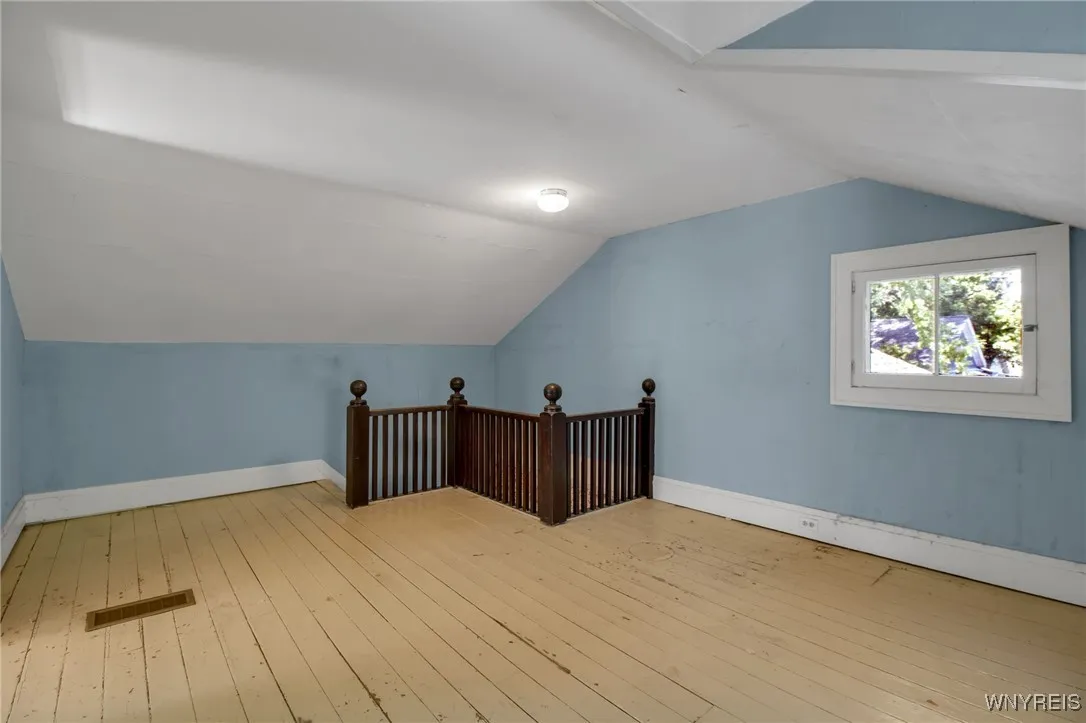 31 North Ellicott Street, Amherst, New York 14221, Amherst, New York 14221, 2 Bedrooms Bedrooms, 6 Rooms Rooms,1 BathroomBathrooms,Residential,Closed,31 North Ellicott Street, Amherst, New York 14221,0,B1660671