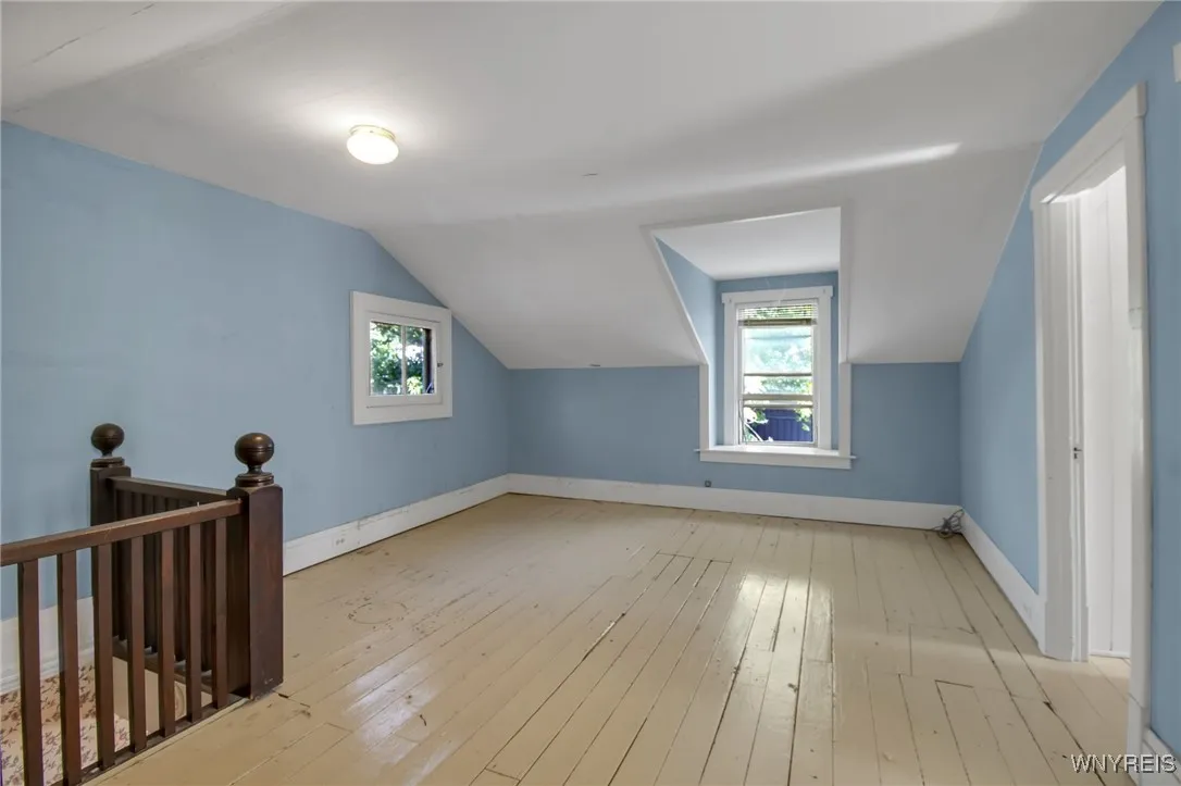 31 North Ellicott Street, Amherst, New York 14221, Amherst, New York 14221, 2 Bedrooms Bedrooms, 6 Rooms Rooms,1 BathroomBathrooms,Residential,Closed,31 North Ellicott Street, Amherst, New York 14221,0,B1660671