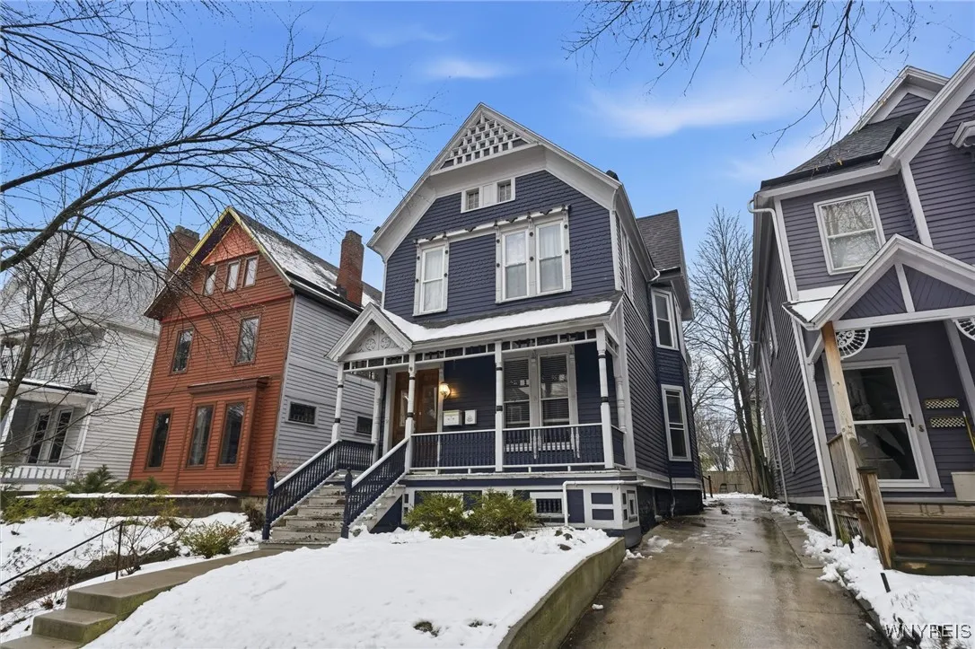 76 Anderson Place, Buffalo, New York 14222, Buffalo, New York 14222, 4 Bedrooms Bedrooms, ,2 BathroomsBathrooms,Residential,Closed,76 Anderson Place, Buffalo, New York 14222,0,B1660904