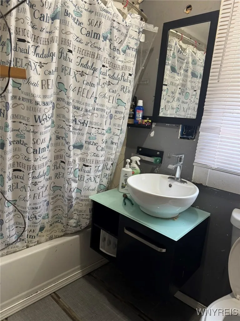 43 Boyd Street, Buffalo, New York 14213, Buffalo, New York 14213, 4 Bedrooms Bedrooms, ,2 BathroomsBathrooms,Residential,For Sale,43 Boyd Street, Buffalo, New York 14213,0,B1660269