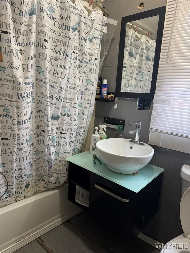 43 Boyd Street, Buffalo, New York 14213, Buffalo, New York 14213, 4 Bedrooms Bedrooms, ,2 BathroomsBathrooms,Residential,For Sale,43 Boyd Street, Buffalo, New York 14213,0,B1660269