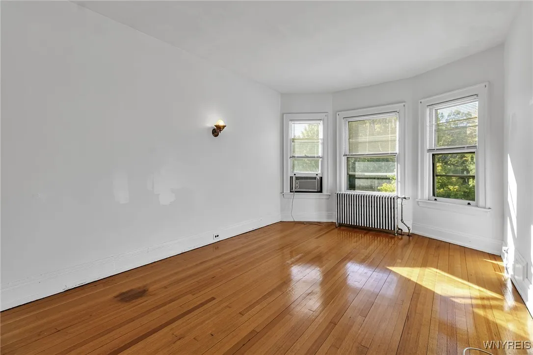 448 West Delavan Avenue, Buffalo, New York 14213, Buffalo, New York 14213, 4 Bedrooms Bedrooms, ,4 BathroomsBathrooms,Residential,Closed,448 West Delavan Avenue, Buffalo, New York 14213,0,B1660820