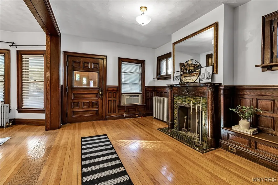448 West Delavan Avenue, Buffalo, New York 14213, Buffalo, New York 14213, 4 Bedrooms Bedrooms, ,4 BathroomsBathrooms,Residential,Closed,448 West Delavan Avenue, Buffalo, New York 14213,0,B1660820