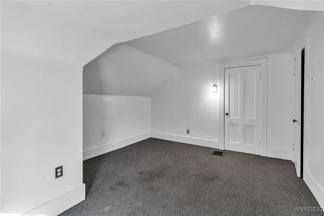 448 West Delavan Avenue, Buffalo, New York 14213, Buffalo, New York 14213, 4 Bedrooms Bedrooms, ,4 BathroomsBathrooms,Residential,Closed,448 West Delavan Avenue, Buffalo, New York 14213,0,B1660820