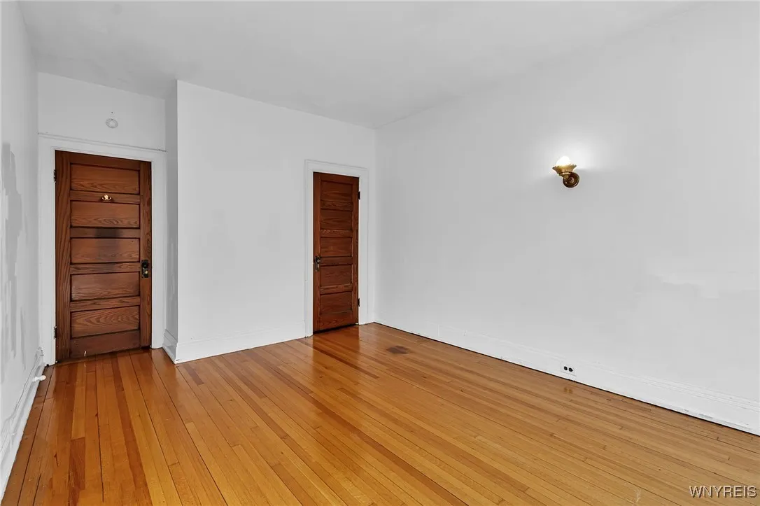 448 West Delavan Avenue, Buffalo, New York 14213, Buffalo, New York 14213, 4 Bedrooms Bedrooms, ,4 BathroomsBathrooms,Residential,Closed,448 West Delavan Avenue, Buffalo, New York 14213,0,B1660820