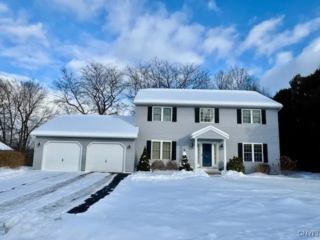 2,216 square foot Colonial - custom built in 2001