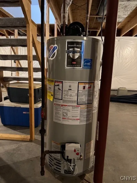 Updated high efficiency 40 gallon hot water tank
