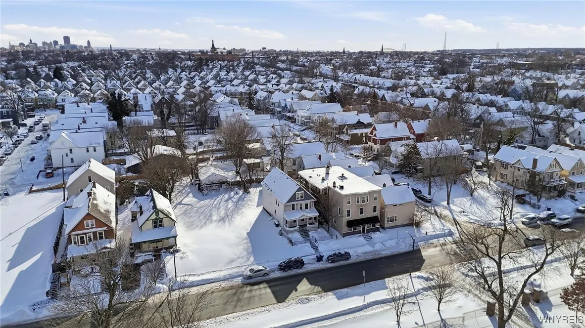 427 Forest Avenue, Buffalo, New York 14213, Buffalo, New York 14213, 5 Bedrooms Bedrooms, ,2 BathroomsBathrooms,Residential,For Sale,427 Forest Avenue, Buffalo, New York 14213,0,B1660308