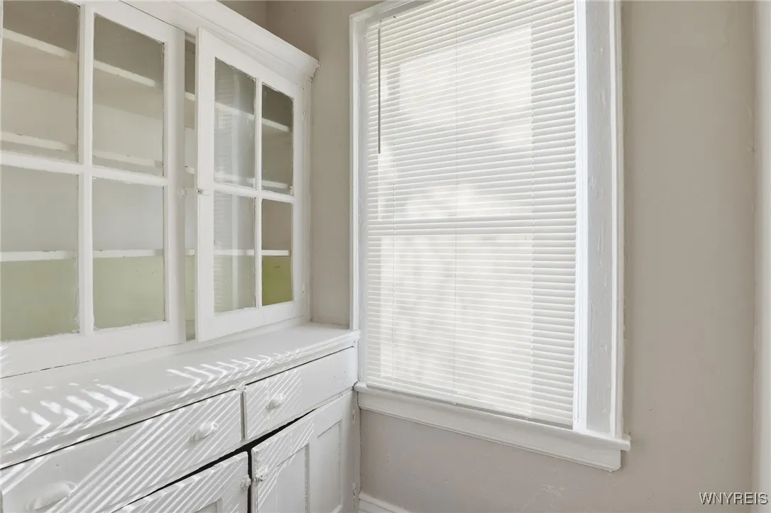 427 Forest Avenue, Buffalo, New York 14213, Buffalo, New York 14213, 5 Bedrooms Bedrooms, ,2 BathroomsBathrooms,Residential,For Sale,427 Forest Avenue, Buffalo, New York 14213,0,B1660308