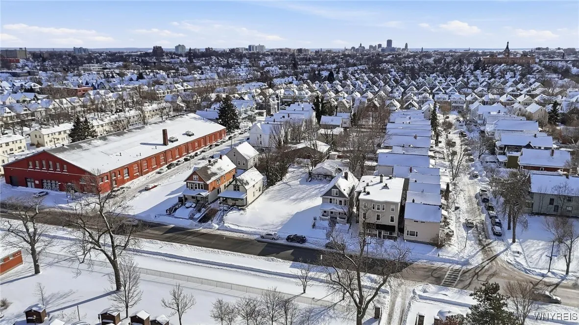 427 Forest Avenue, Buffalo, New York 14213, Buffalo, New York 14213, 5 Bedrooms Bedrooms, ,2 BathroomsBathrooms,Residential,For Sale,427 Forest Avenue, Buffalo, New York 14213,0,B1660308