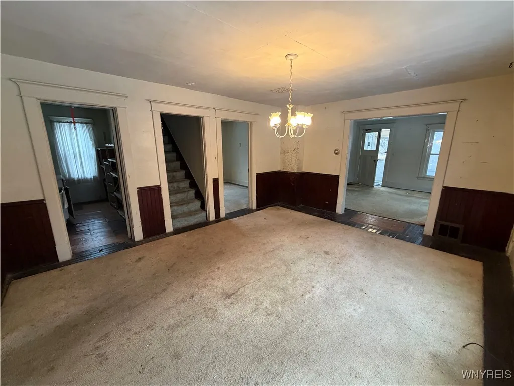 8470 Lapp Road, Clarence, New York 14032, Clarence, New York 14032, 4 Bedrooms Bedrooms, 9 Rooms Rooms,1 BathroomBathrooms,Residential,For Sale,8470 Lapp Road, Clarence, New York 14032,0,B1660089