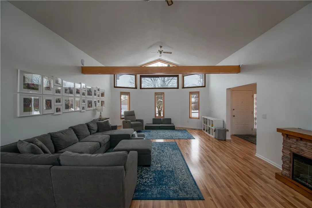 3143 Patton Ave, Seneca Falls, New York 13148, Seneca Falls, New York 13148, 3 Bedrooms Bedrooms, 7 Rooms Rooms,2 BathroomsBathrooms,Residential,Closed,3143 Patton Ave, Seneca Falls, New York 13148,0,R1661172