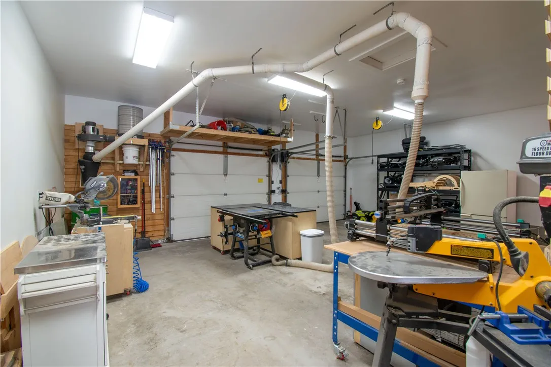 3143 Patton Ave, Seneca Falls, New York 13148, Seneca Falls, New York 13148, 3 Bedrooms Bedrooms, 7 Rooms Rooms,2 BathroomsBathrooms,Residential,Closed,3143 Patton Ave, Seneca Falls, New York 13148,0,R1661172