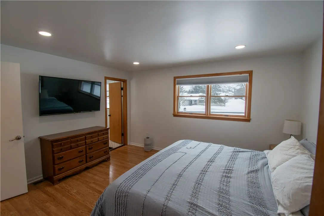 3143 Patton Ave, Seneca Falls, New York 13148, Seneca Falls, New York 13148, 3 Bedrooms Bedrooms, 7 Rooms Rooms,2 BathroomsBathrooms,Residential,Closed,3143 Patton Ave, Seneca Falls, New York 13148,0,R1661172
