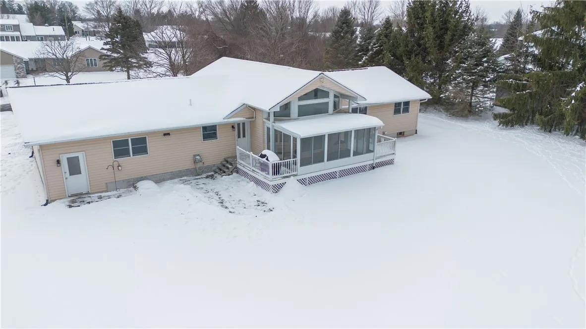 3143 Patton Ave, Seneca Falls, New York 13148, Seneca Falls, New York 13148, 3 Bedrooms Bedrooms, 7 Rooms Rooms,2 BathroomsBathrooms,Residential,Closed,3143 Patton Ave, Seneca Falls, New York 13148,0,R1661172