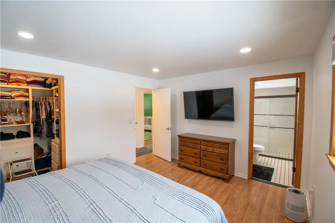 3143 Patton Ave, Seneca Falls, New York 13148, Seneca Falls, New York 13148, 3 Bedrooms Bedrooms, 7 Rooms Rooms,2 BathroomsBathrooms,Residential,Closed,3143 Patton Ave, Seneca Falls, New York 13148,0,R1661172