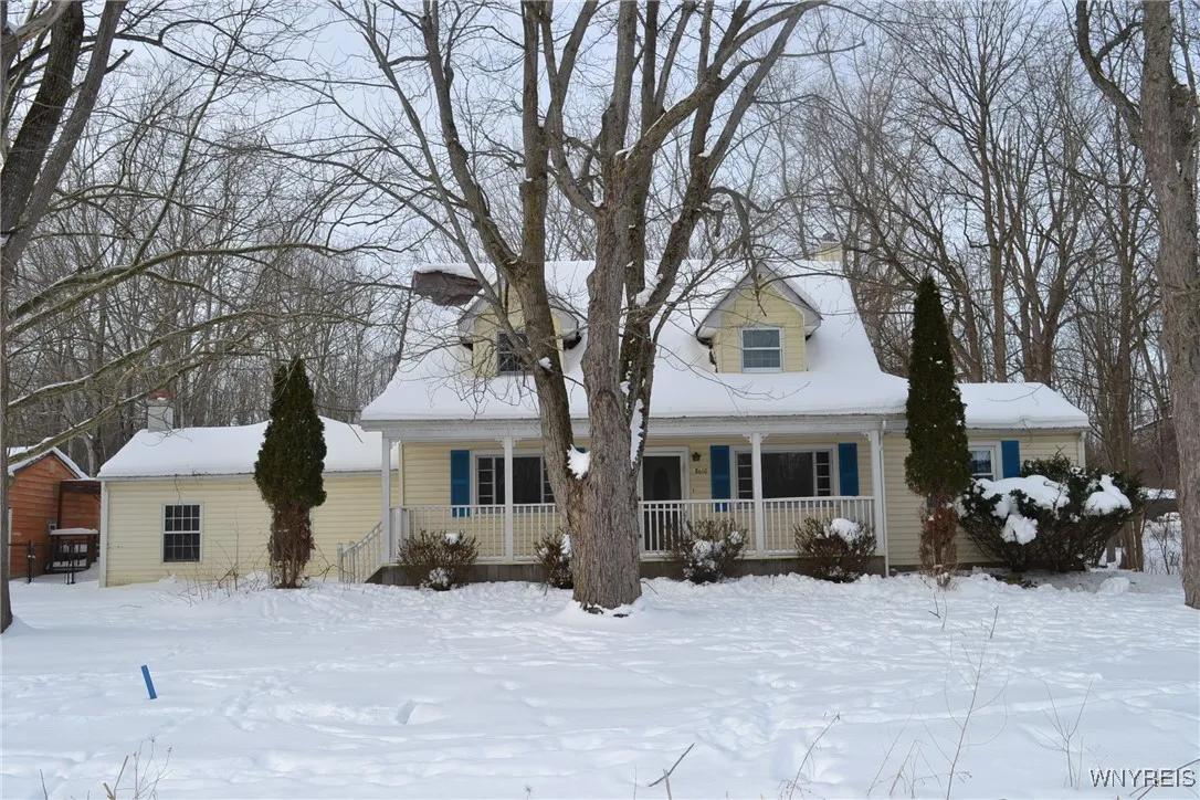 8610 Goodrich Road, Clarence, New York 14032, Clarence, New York 14032, 3 Bedrooms Bedrooms, 8 Rooms Rooms,2 BathroomsBathrooms,Residential,Closed,8610 Goodrich Road, Clarence, New York 14032,0,B1661112