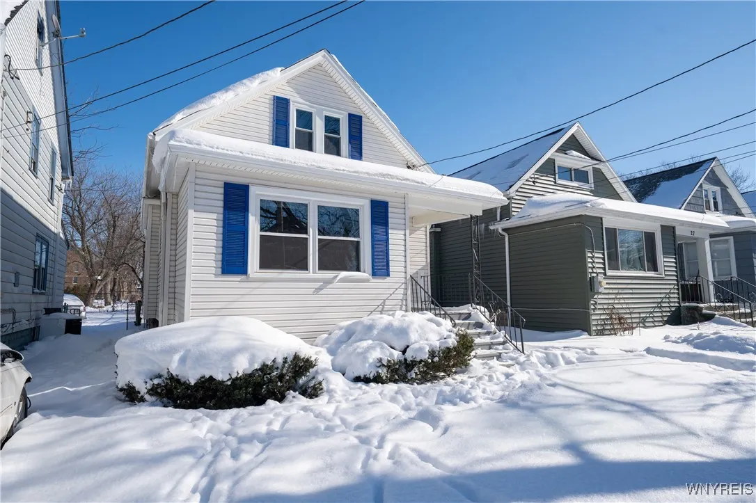 29 Allegany Street, Buffalo, New York 14220, Buffalo, New York 14220, 4 Bedrooms Bedrooms, 8 Rooms Rooms,1 BathroomBathrooms,Residential,Closed,29 Allegany Street, Buffalo, New York 14220,0,B1660827