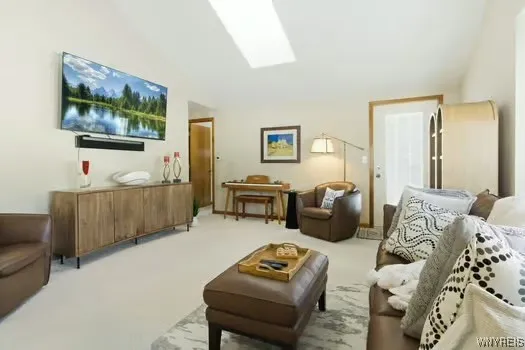 4753 East Highland Parkway, Hamburg, New York 1421, Hamburg, New York 14219, 2 Bedrooms Bedrooms, 6 Rooms Rooms,2 BathroomsBathrooms,Residential,Closed,4753 East Highland Parkway, Hamburg, New York 1421,0,B1660750