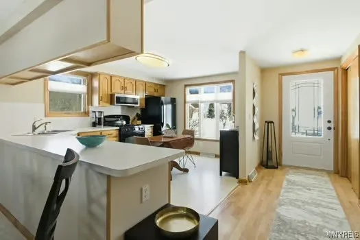 4753 East Highland Parkway, Hamburg, New York 1421, Hamburg, New York 14219, 2 Bedrooms Bedrooms, 6 Rooms Rooms,2 BathroomsBathrooms,Residential,Closed,4753 East Highland Parkway, Hamburg, New York 1421,0,B1660750