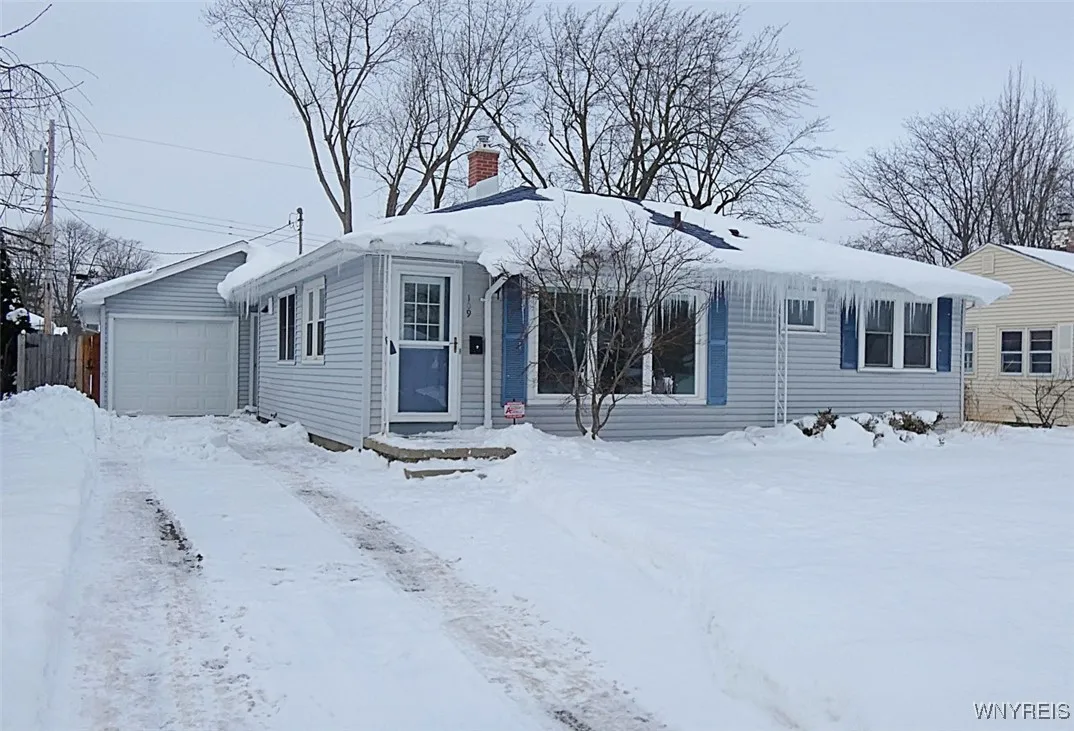 109 Pearce Dr, Amherst, New York 14226, Amherst, New York 14226, 3 Bedrooms Bedrooms, 6 Rooms Rooms,1 BathroomBathrooms,Residential,Closed,109 Pearce Dr, Amherst, New York 14226,0,B1661251