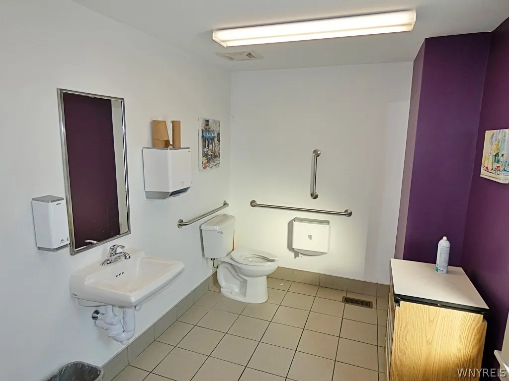 2495 Elmwood Avenue, Tonawanda, New York 14217, Tonawanda, New York 14217, ,Commercial Sale,For Sale,2495 Elmwood Avenue, Tonawanda, New York 14217,0,B1661137