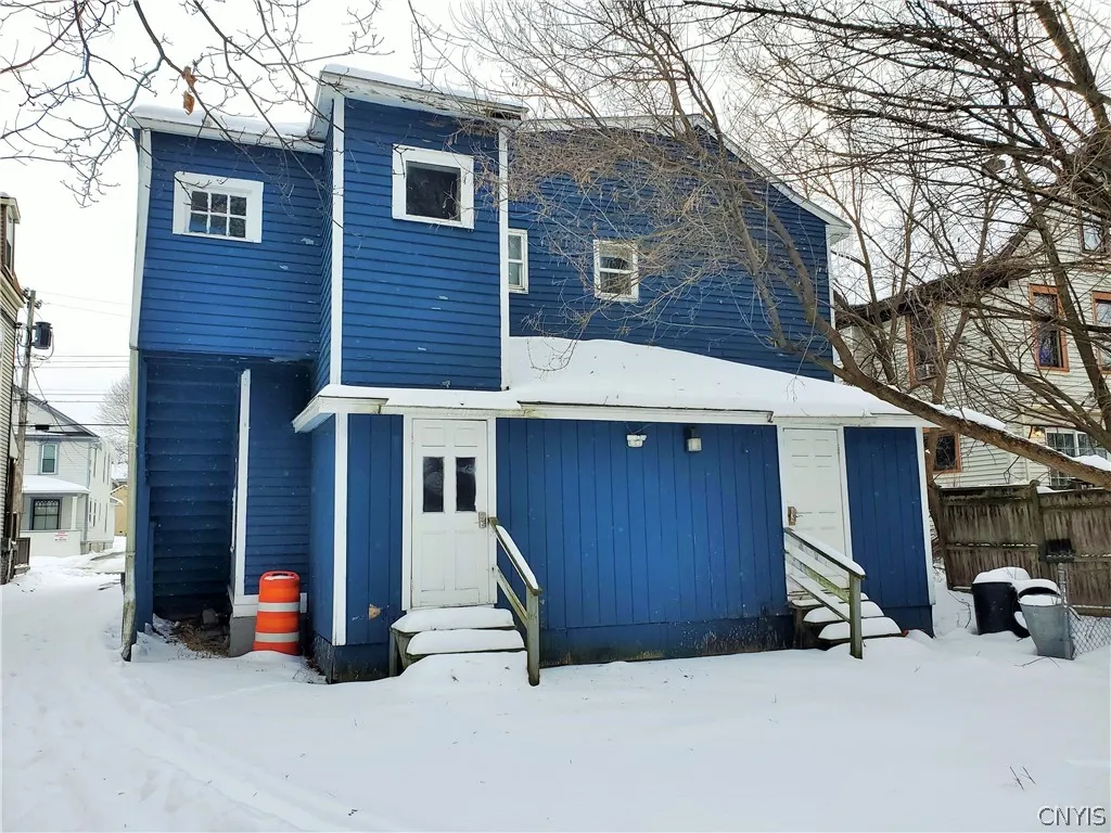 22 Maple Avenue, Cortland, New York 13045, Cortland, New York 13045, 6 Bedrooms Bedrooms, ,3 BathroomsBathrooms,Residential,Closed,22 Maple Avenue, Cortland, New York 13045,0,S1661328