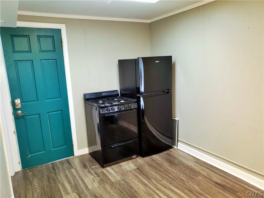 22 Maple Avenue, Cortland, New York 13045, Cortland, New York 13045, 6 Bedrooms Bedrooms, ,3 BathroomsBathrooms,Residential,Closed,22 Maple Avenue, Cortland, New York 13045,0,S1661328