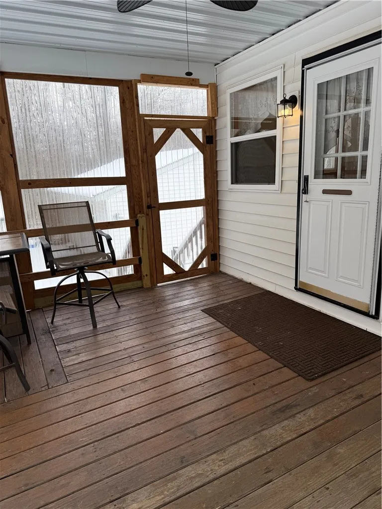 Enclosed porch