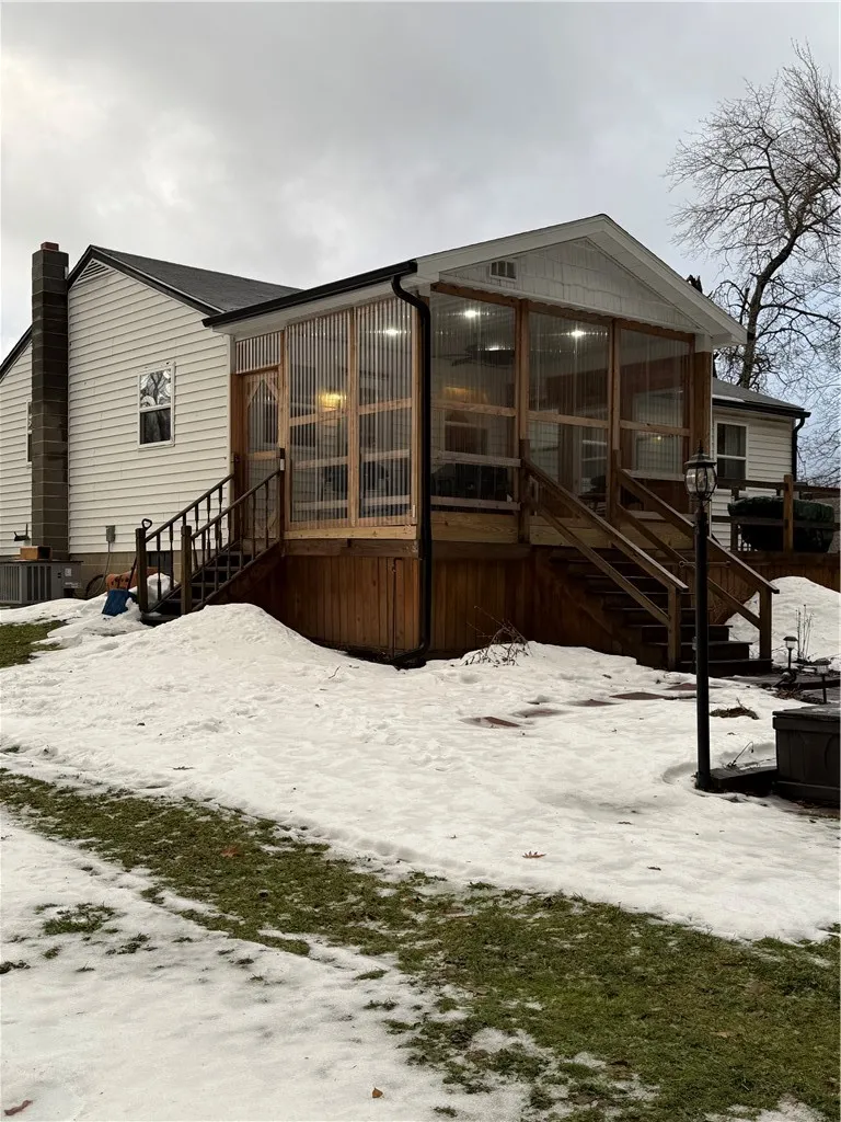 Rear enclosed porch