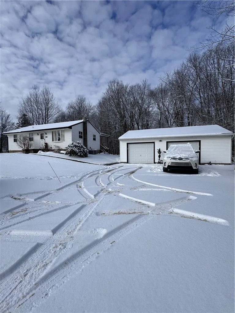 Large driveway to property
