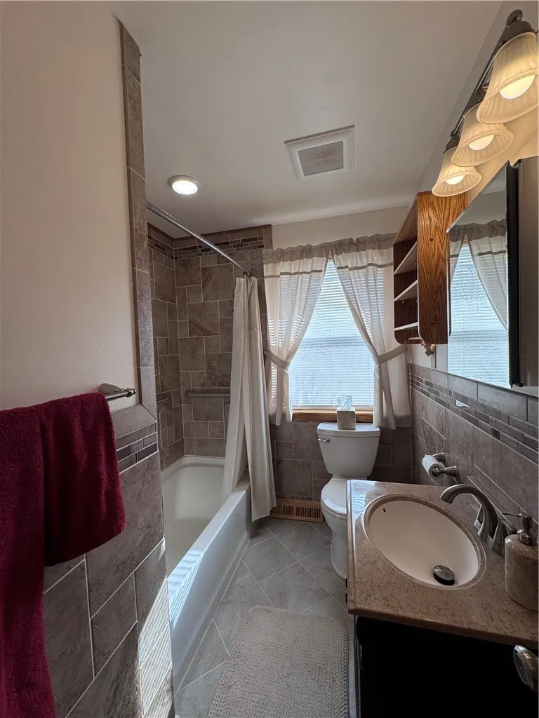 Full porcelain tile bathroom