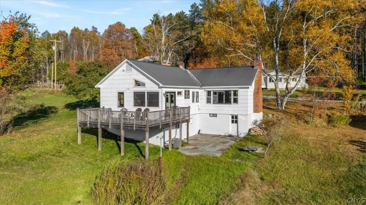 387 Chamberlain Road, Indian Lake, New York 12842, Indian Lake, New York 12842, 2 Bedroom Bedrooms, 7 Room Rooms,1 BathroomBathrooms,Residential,For Sale,387 Chamberlain Road, Indian Lake, New York 12842,0,S1661491