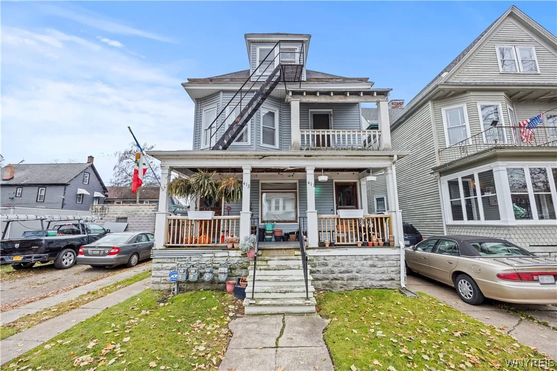 411 Breckenridge Street Upper, Buffalo, New York 1, Buffalo, New York 14213, 1 Bedroom Bedrooms, 5 Rooms Rooms,1 BathroomBathrooms,Residential Lease,For Rent,411 Breckenridge Street Upper, Buffalo, New York 1,0,B1661722