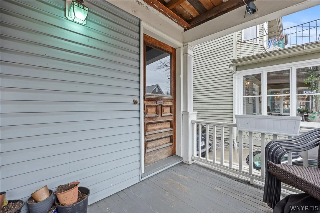 411 Breckenridge Street Upper, Buffalo, New York 1, Buffalo, New York 14213, 1 Bedroom Bedrooms, 5 Rooms Rooms,1 BathroomBathrooms,Residential Lease,For Rent,411 Breckenridge Street Upper, Buffalo, New York 1,0,B1661722