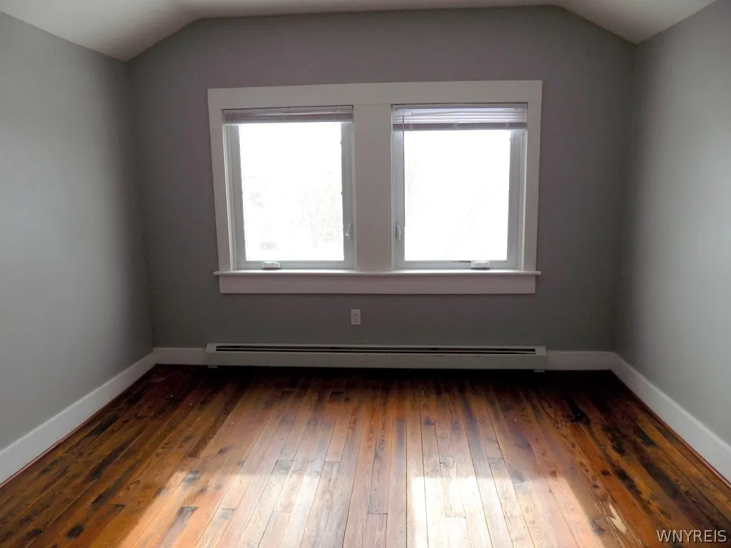 191 Kenmore Avenue, Tonawanda, New York 14223, Tonawanda, New York 14223, 5 Bedrooms Bedrooms, 9 Rooms Rooms,2 BathroomsBathrooms,Residential,For Sale,191 Kenmore Avenue, Tonawanda, New York 14223,0,B1660779