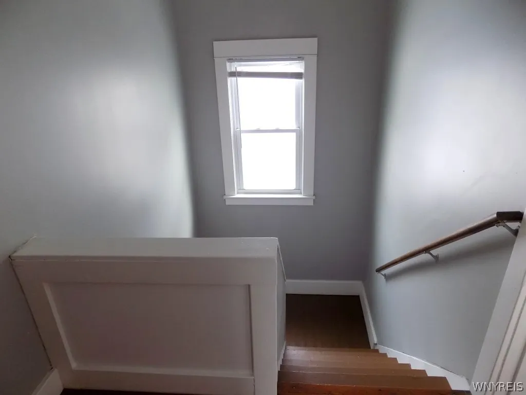 191 Kenmore Avenue, Tonawanda, New York 14223, Tonawanda, New York 14223, 5 Bedrooms Bedrooms, 9 Rooms Rooms,2 BathroomsBathrooms,Residential,For Sale,191 Kenmore Avenue, Tonawanda, New York 14223,0,B1660779