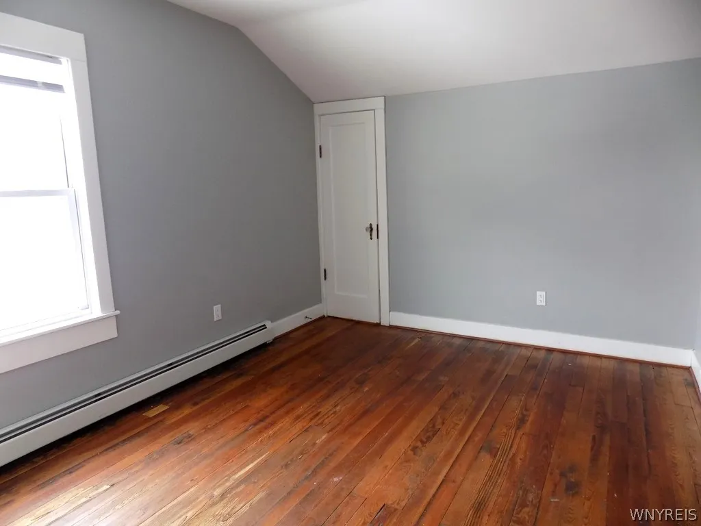 191 Kenmore Avenue, Tonawanda, New York 14223, Tonawanda, New York 14223, 5 Bedrooms Bedrooms, 9 Rooms Rooms,2 BathroomsBathrooms,Residential,For Sale,191 Kenmore Avenue, Tonawanda, New York 14223,0,B1660779