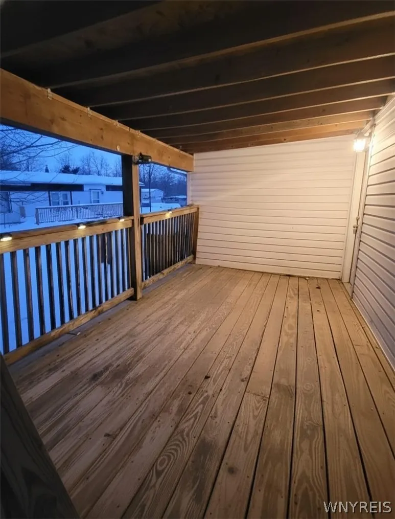 Enclosed Back Deck