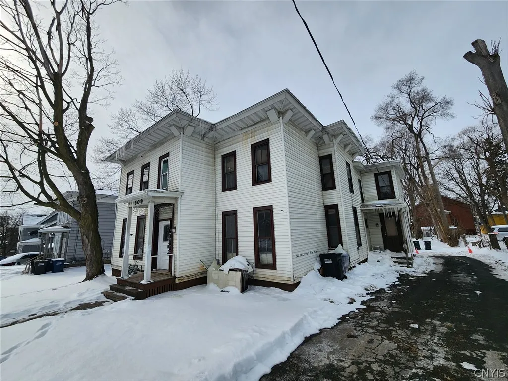 509 Turtle Street, Syracuse, New York 13208, Syracuse, New York 13208, 6 Bedroom Bedrooms, ,4 BathroomBathrooms,Residential,Closed,509 Turtle Street, Syracuse, New York 13208,0,S1661906