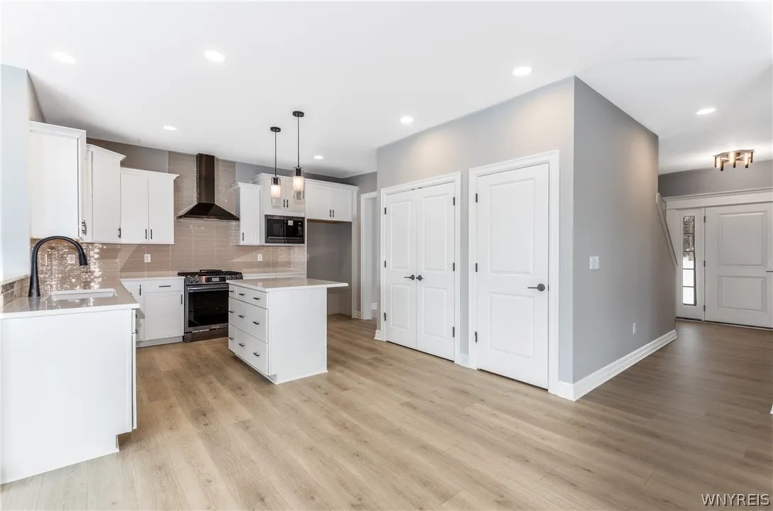 5151 Bridle Path Lane, Lewiston, New York 14092, Lewiston, New York 14092, 4 Bedrooms Bedrooms, 11 Rooms Rooms,2 BathroomsBathrooms,Residential,For Sale,5151 Bridle Path Lane, Lewiston, New York 14092,0,B1661972