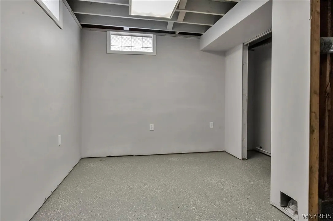 1530 Center Road, West Seneca, New York 14224, West Seneca, New York 14224, 3 Bedrooms Bedrooms, 7 Rooms Rooms,1 BathroomBathrooms,Residential,For Sale,1530 Center Road, West Seneca, New York 14224,0,B1662152