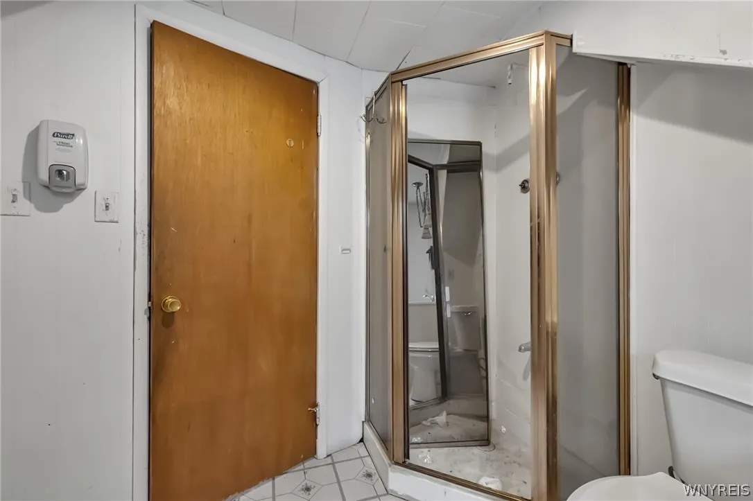 107 Ullman Street, Buffalo, New York 14207, Buffalo, New York 14207, 4 Bedrooms Bedrooms, 10 Rooms Rooms,2 BathroomsBathrooms,Residential,Closed,107 Ullman Street, Buffalo, New York 14207,0,B1661993