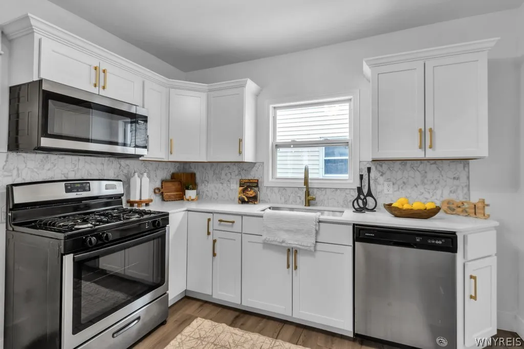 29 Wilbury Place, Buffalo, New York 14216, Buffalo, New York 14216, 3 Bedrooms Bedrooms, 12 Rooms Rooms,2 BathroomsBathrooms,Residential,Closed,29 Wilbury Place, Buffalo, New York 14216,0,B1662363