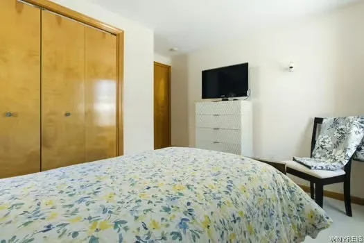 4753 East Highland Parkway, Hamburg, New York 1421, Hamburg, New York 14219, 2 Bedrooms Bedrooms, 6 Rooms Rooms,2 BathroomsBathrooms,Residential,Closed,4753 East Highland Parkway, Hamburg, New York 1421,0,B1662644