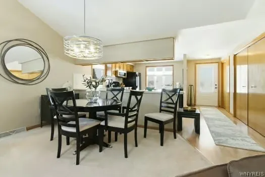 4753 East Highland Parkway, Hamburg, New York 1421, Hamburg, New York 14219, 2 Bedrooms Bedrooms, 6 Rooms Rooms,2 BathroomsBathrooms,Residential,Closed,4753 East Highland Parkway, Hamburg, New York 1421,0,B1662644